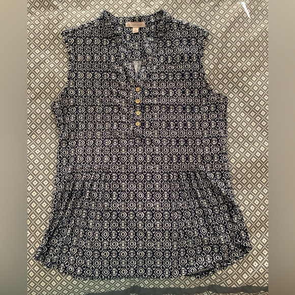 Dress Barn sleeveless blouse. Size Medium. - Picture 1 of 5